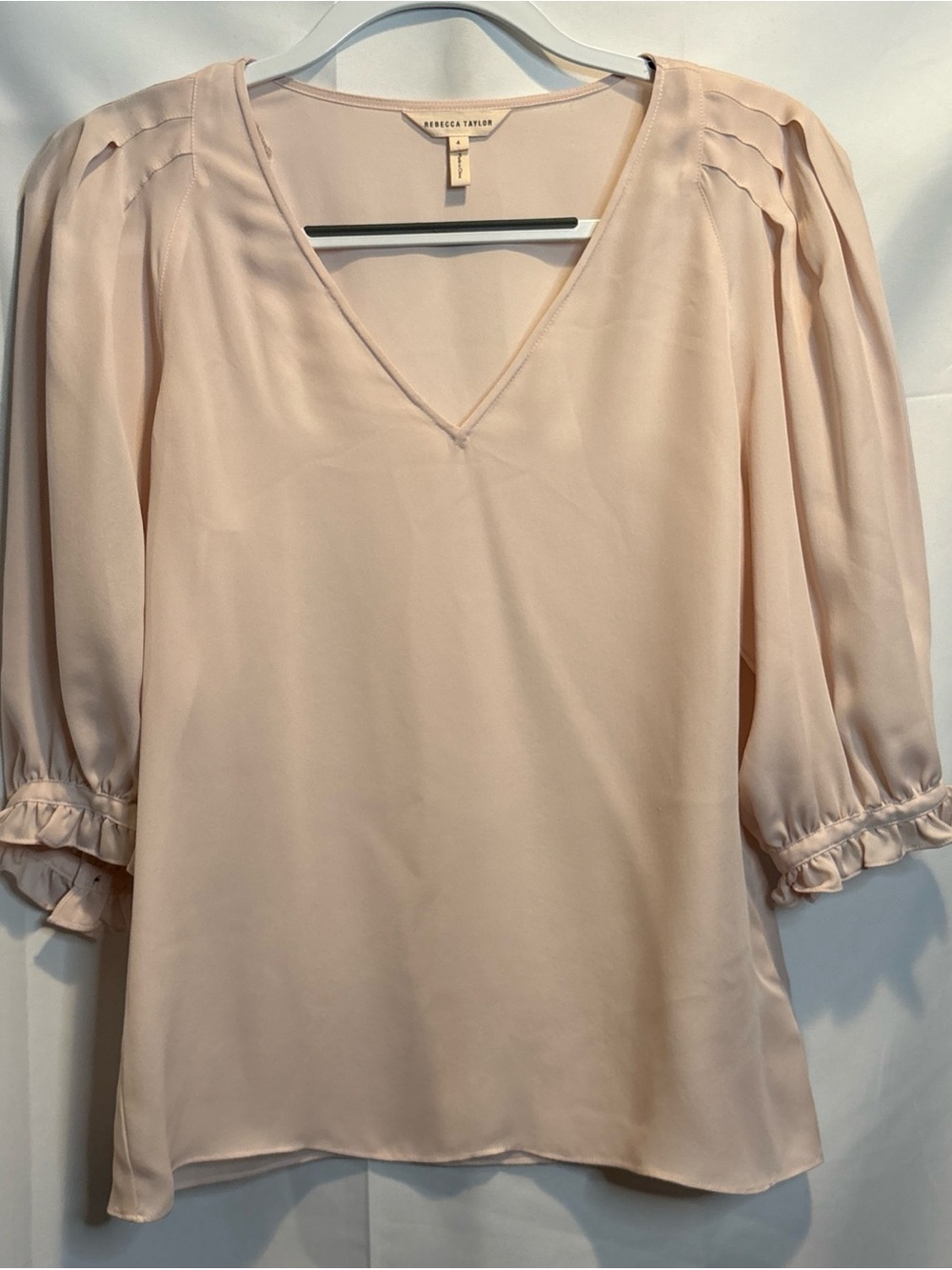 Rebecca Taylor Soft Blush V-Neck Ruffled Sleeve Blouse 100% Silk